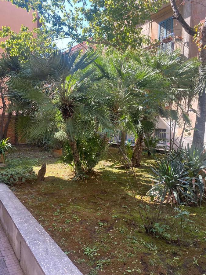 Guest House Mamy โรม ภายนอก รูปภาพ