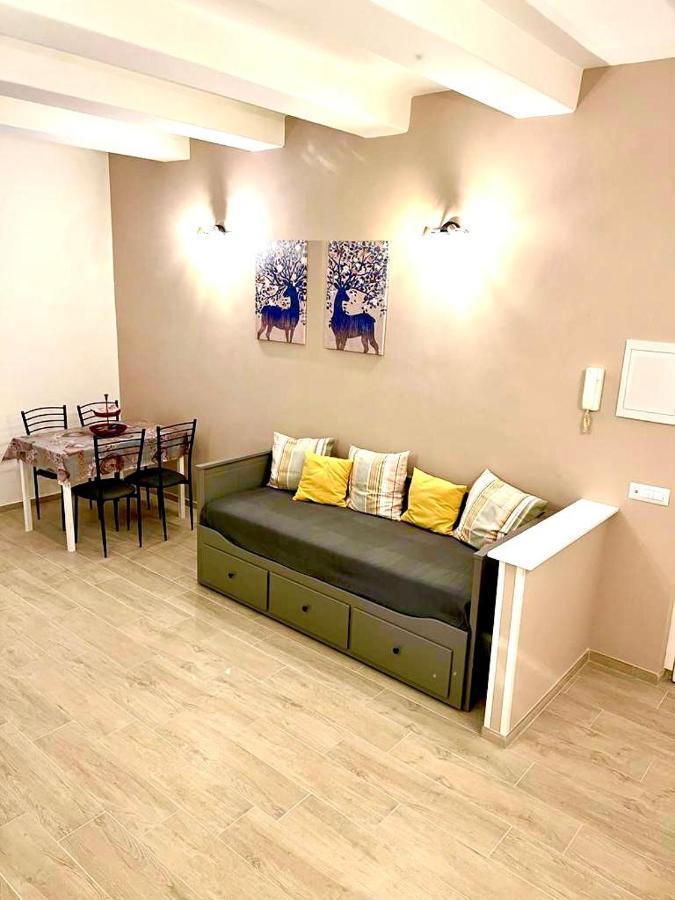 Guest House Mamy โรม ภายนอก รูปภาพ