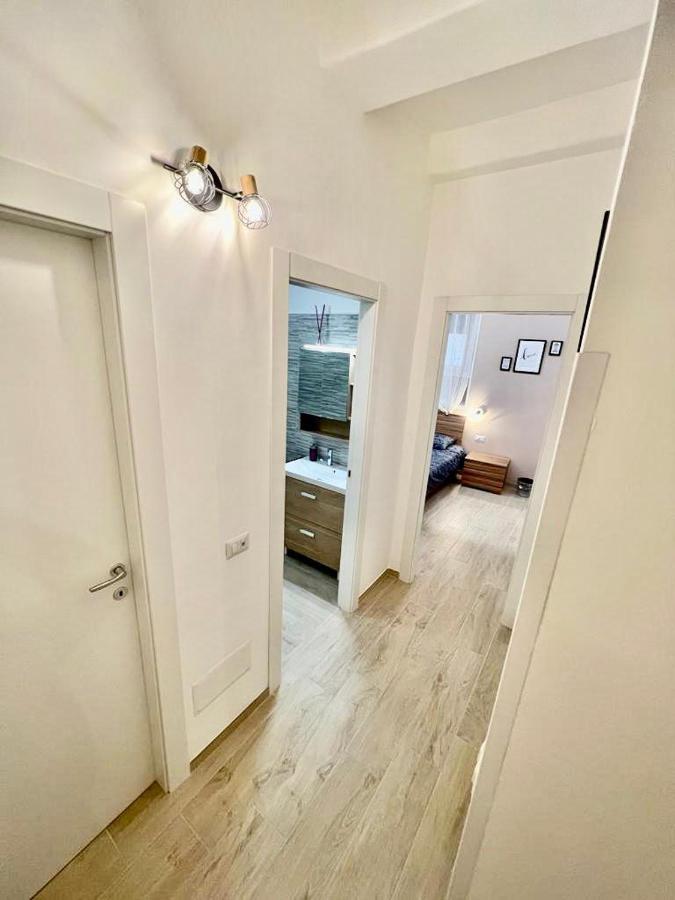 Guest House Mamy โรม ภายนอก รูปภาพ